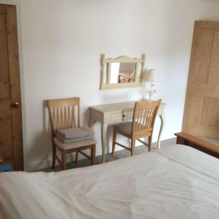 Welcoming Cottage In Chichester Near City Centre المظهر الخارجي الصورة