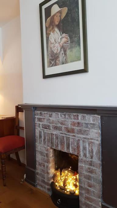 Welcoming Cottage In Chichester Near City Centre المظهر الخارجي الصورة